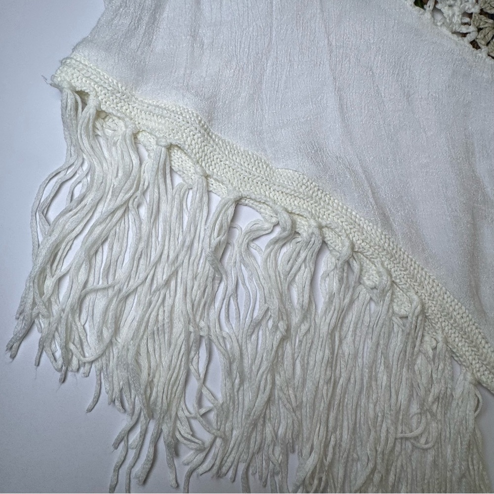 Boho Crochet Fringe Tunic Top - Picture 6 of 7